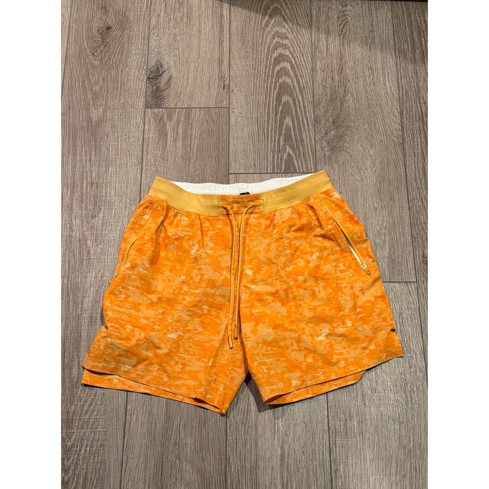 Lululemon Pace Breaker Lined Shorts 7 Mens Orange Yellow Camo Abstract Print 30